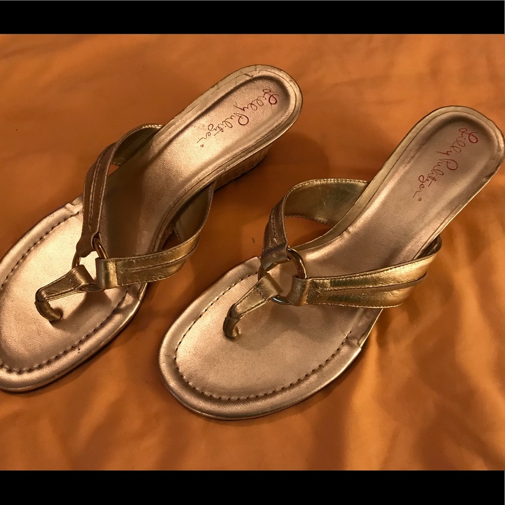 Lilly Pulitzer Gold Sandal Wedges